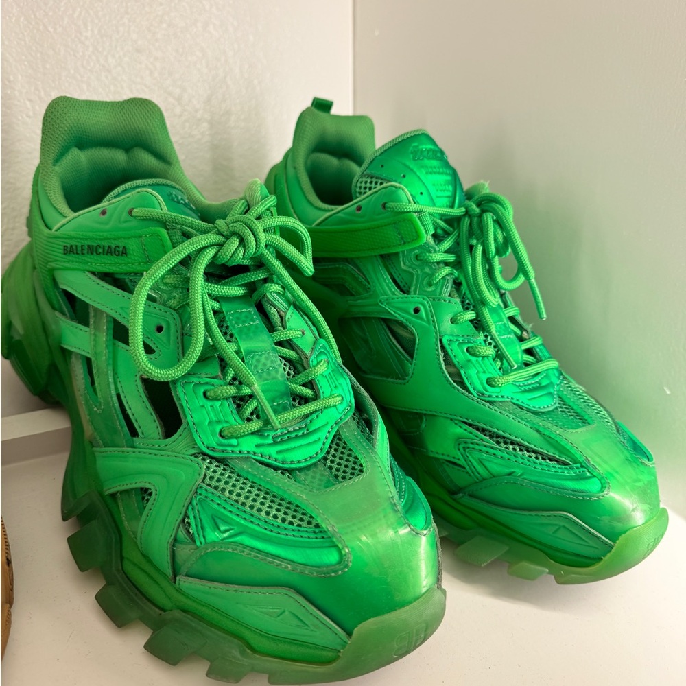 ULTRA RARE Green Balenciaga Sneakers - Sz42